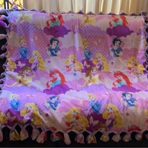 Disney Princess’s Ariel, Snow White,Belle,Cinderella,Rapunzel fleece blanket